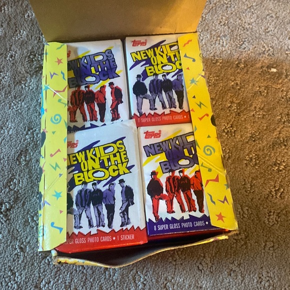 🔥HOST PICK🔥1989 Topps New Kids on the Block 36ct box - Picture 2 of 4